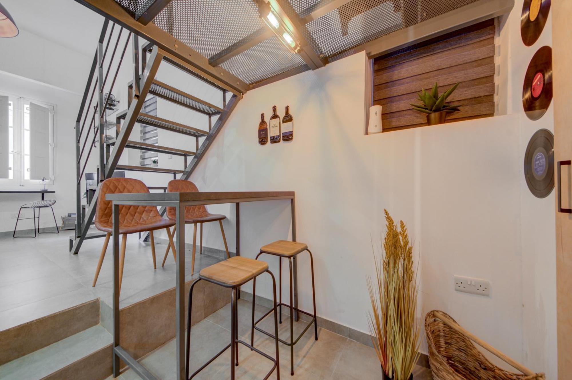 Unique Studio Loft, Walking Distance To Valletta Hamrun Kültér fotó