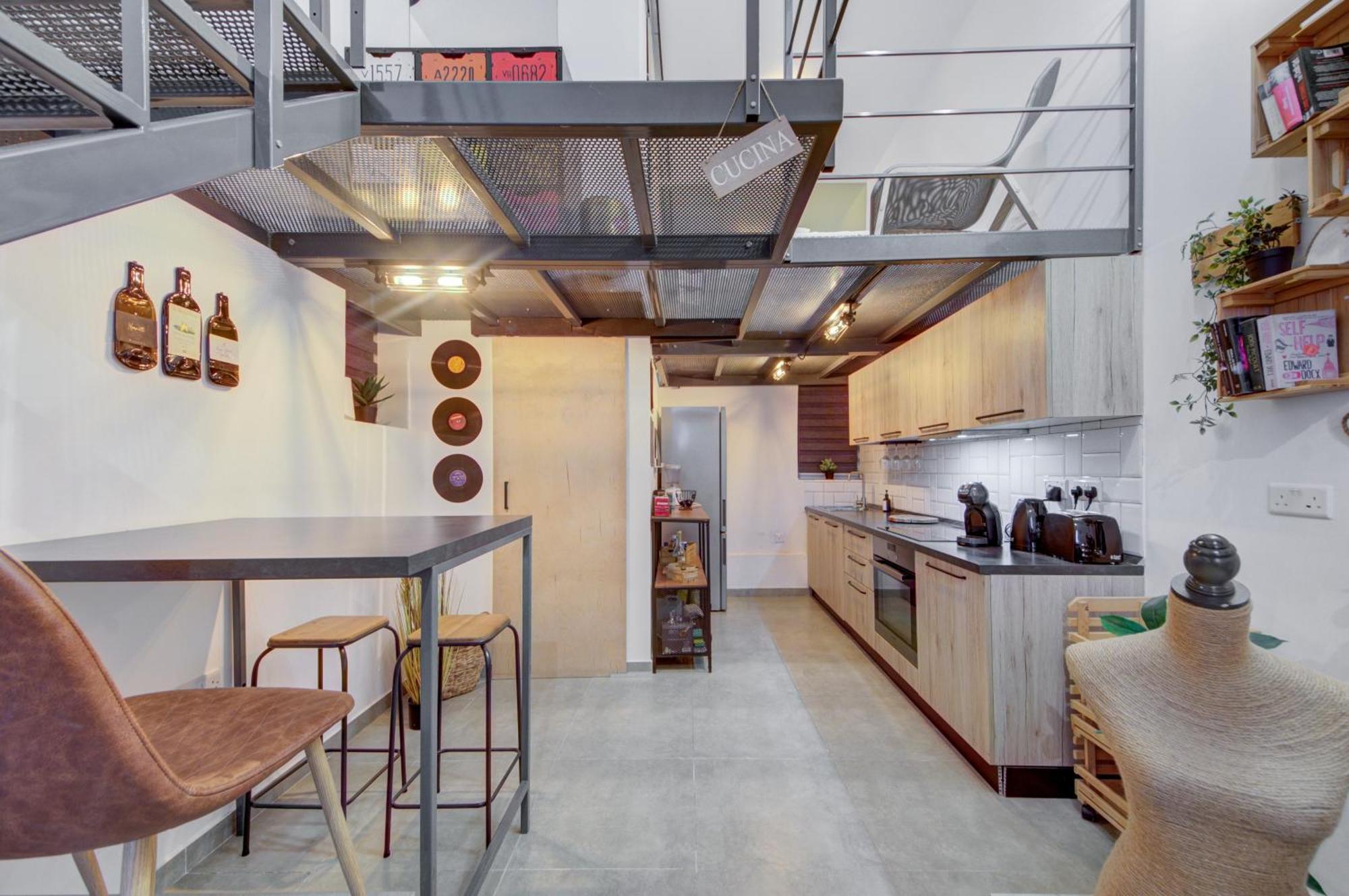 Unique Studio Loft, Walking Distance To Valletta Hamrun Kültér fotó