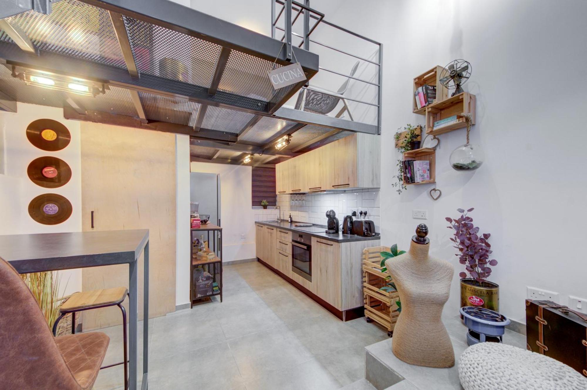 Unique Studio Loft, Walking Distance To Valletta Hamrun Kültér fotó
